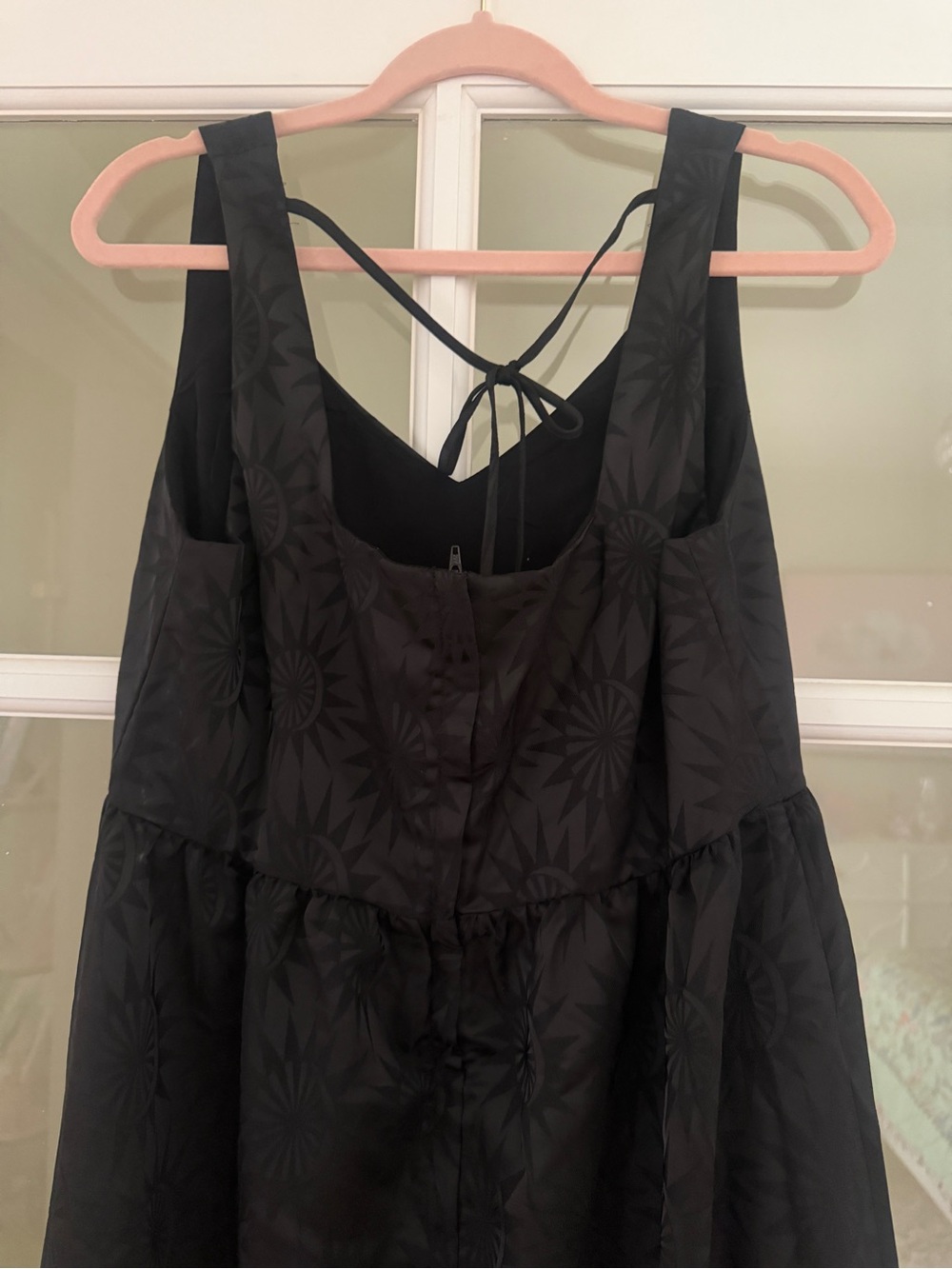 Disturbia Womens Black Sunburst Maxi Dress - Classic Sleeveless Design - Picture 6 of 8